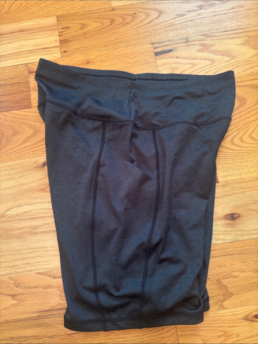 Shorts - Picture 4 of 4